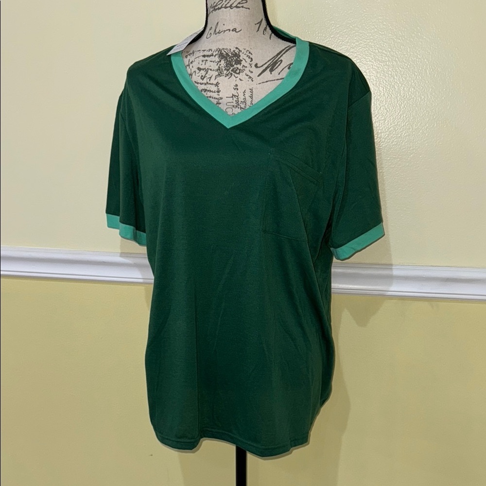 Moshu X new Green V-Neck Women's Top size XL
